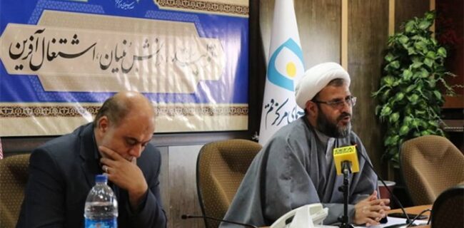 اجرای برنامه‌های گرامیداشت چهلمین سالگرد آزادسازی خرمشهر در قم/یک ششم شهدای قم را معلمان و دانش آموزان تشکیل می دهند