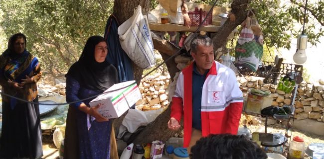 امداد رسانی به بیش از ۱۶۲۷خانوار از شروع فعالیت سامانه بارشی در استان تاکنون