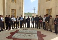 عطر افشانی و غبار روبی مقبره‌ دو شهید گمنام دانشگاه علوم پزشکی یاسوج