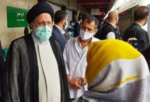 تصاویری از دیدار مردم با آیت لله رئیسی در مترو حین سفر به استان البرز