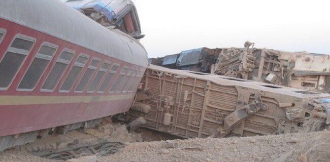 علت خروج قطار مسافری مشهد – یزد اعلام شد   