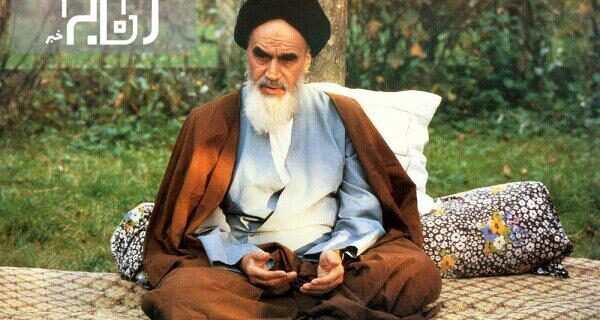امام خمینی (ره) بزرگ‌ترین شخصیت تاریخ معاصر است