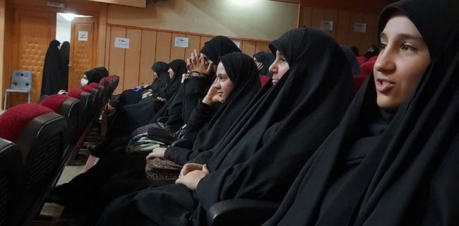 گردهمایی دانش‌آموزی «دختران حاج قاسم» در قم برگزار شد