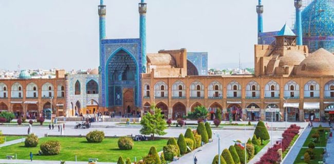شتاب گرفتن قطار گردشگری اصفهان با حمایت از سرمایه‌گذاری و ثبت جهانی میراث