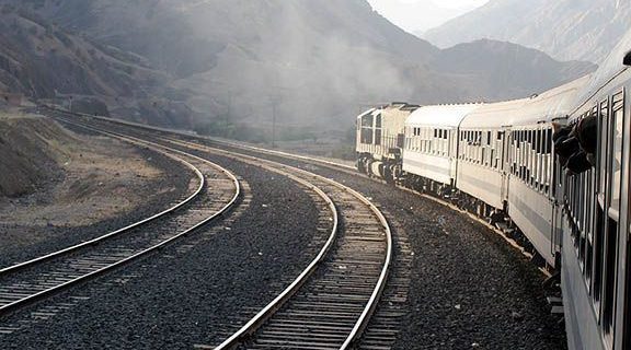 جابجایی زوار حسینی با ۱۸ رام قطار ناوگان راه آهن جنوب