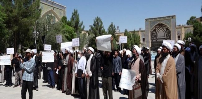 اعتراض جمعی از حوزویان به طرح بانکداری اسلامی مجلس