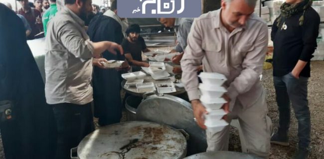 روزانه ۲۵ هزار پرس غذا در مرز مهران توزیع می‌شود