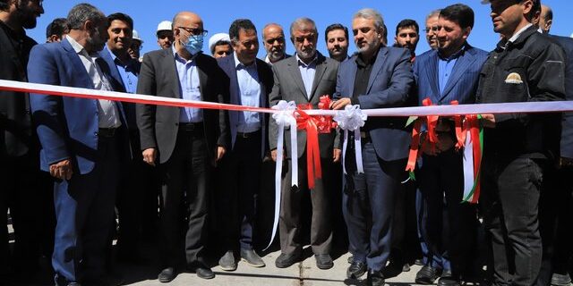 افتتاح طرح کنسانتره آهن مروست با حضور وزیر صمت